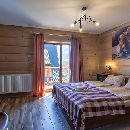 Goscinne Borowy Rum i privatbostad *