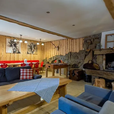 Goscinne Borowy Rum i privatbostad