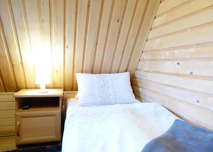 Goscinne Borowy Rum i privatbostad *